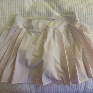 Lululemon Athletica Cream Bubble Mini Skirt